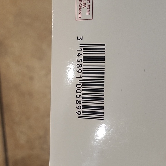 Chanel Cosmetic Bag w/d-rings and Shopping Bag NIB - Picture 8 of 10